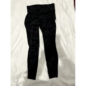 NWOT Size 12 Lululemon Base Pace High-Rise Tight 28' *Brushed Nulux (Camo)